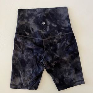 Lululemon Align Biker Short 6” Inseam Size 4